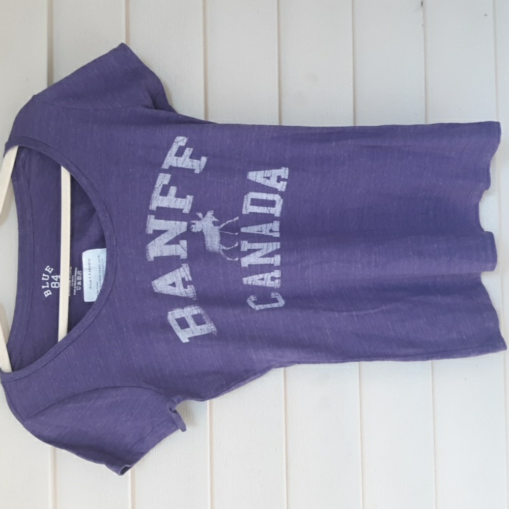 NEW Banff Canada graphic tee t- shirt size womens large moose purple